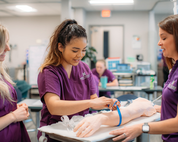 5 College Degrees for Starting or Advancing Your Nursing Career